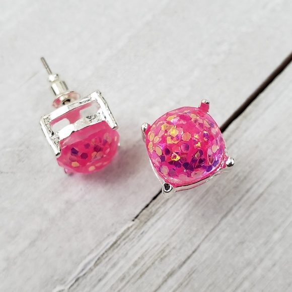 Jewelry - 3/$15 • Pink Glitter Earrings